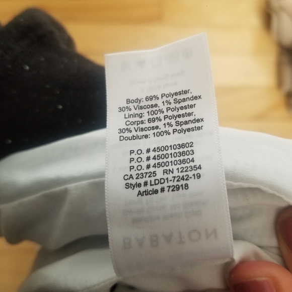 Babaton skirt size 8 - Picture 4 of 5